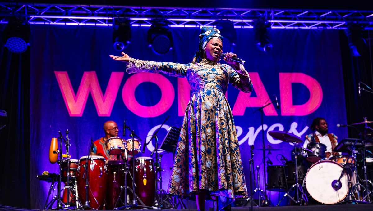 Angelique Kidjo, première artiste africaine à recevoir une étoile sur le Walk of Fame d’Hollywood !