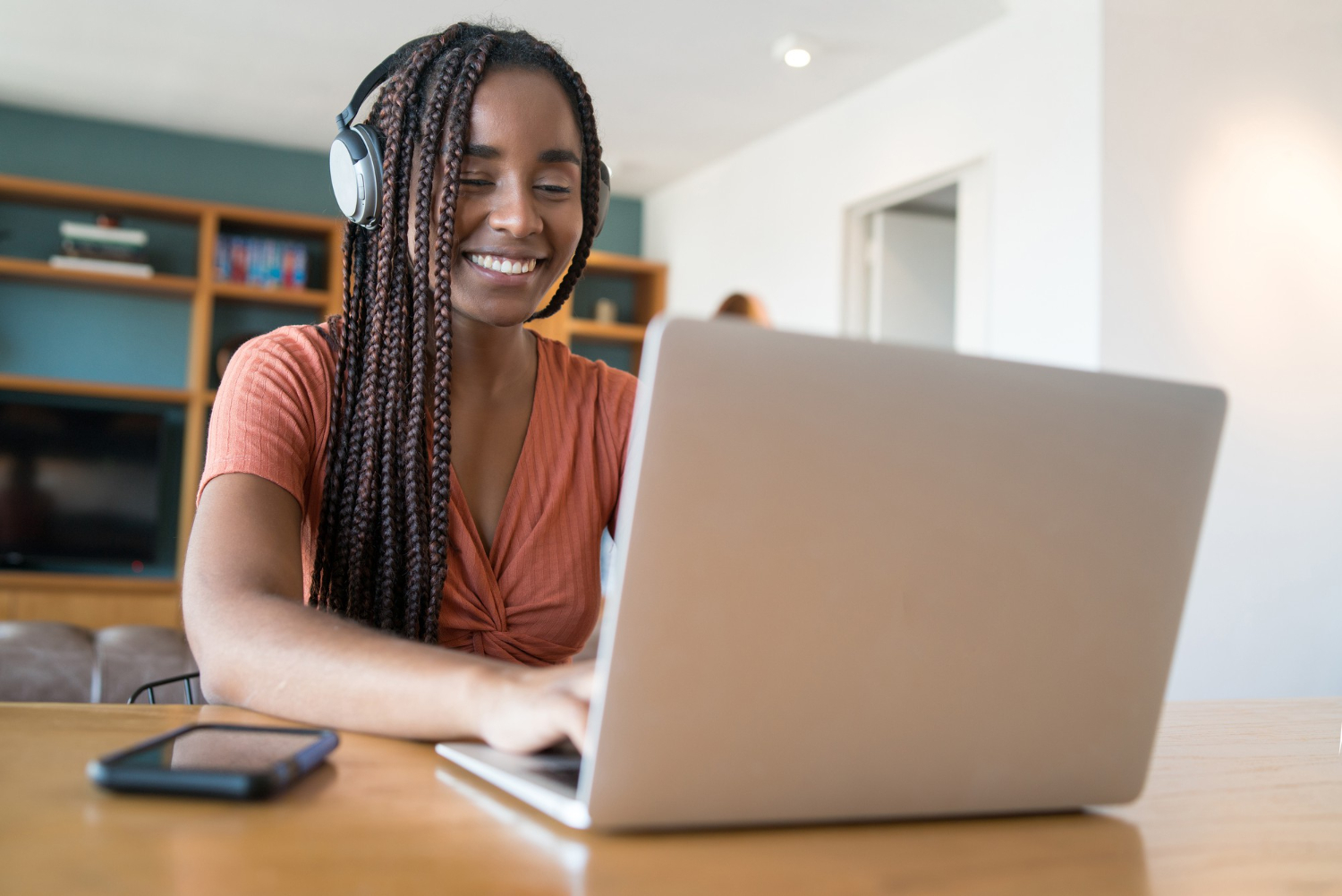 L'apprentissage en ligne pour les entrepreneurs : un outil indispensable pour réussir